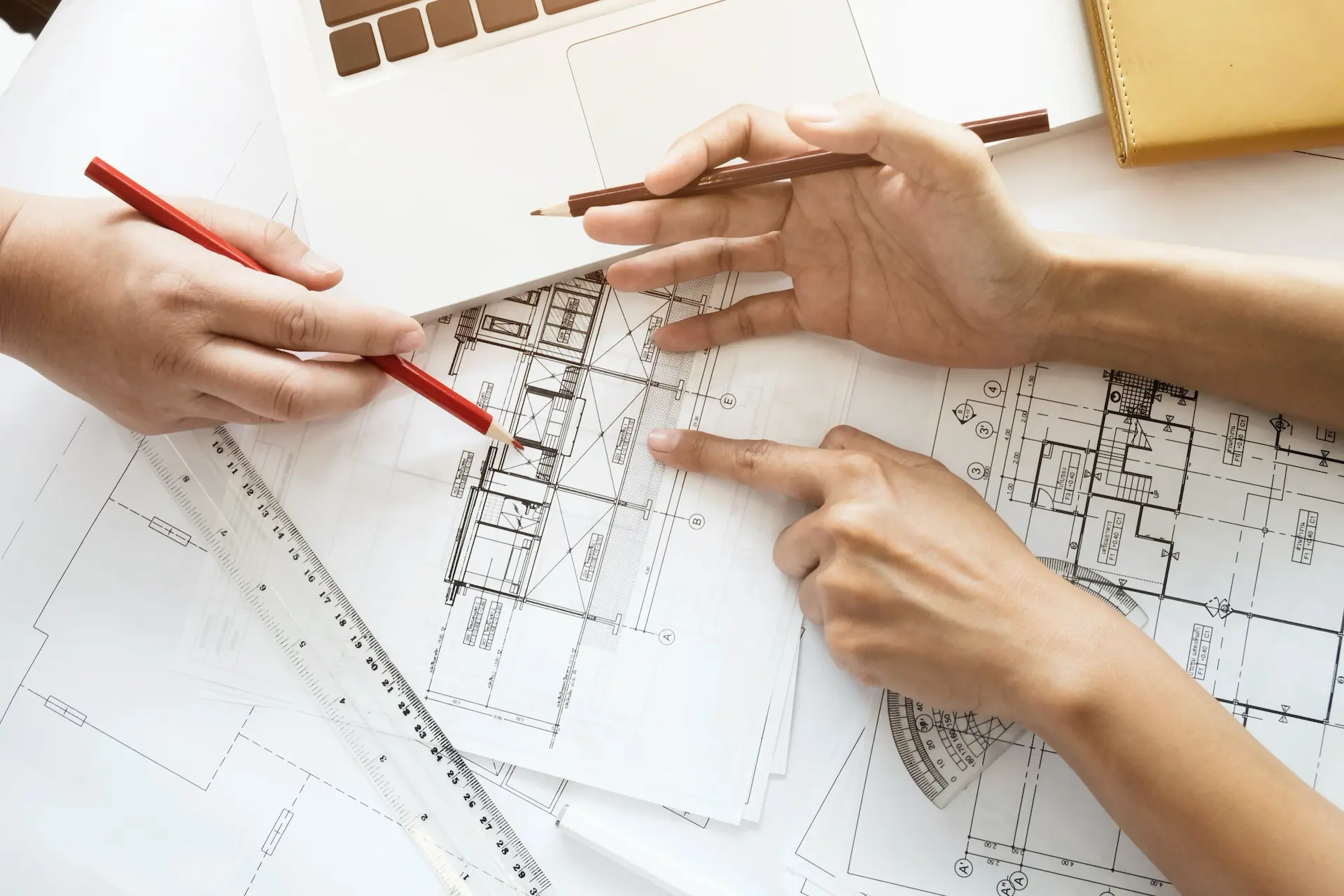 engineer-meeting-for-architectural-project-working-2021-09-03-06-39-30-utc